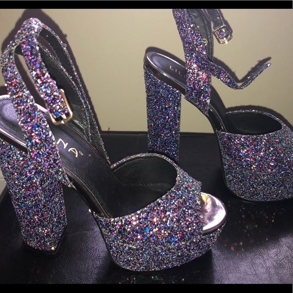 Multi-Colored Platform Heel 😍